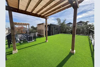 214 Welch Street, Houston, TX 77006 - Photo 11