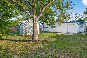 4729 Paradise Ln, Houston, TX 77048 - Photo 41