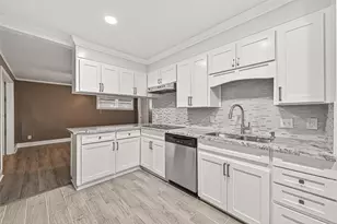 4729 Paradise Ln, Houston, TX 77048 - Photo 35