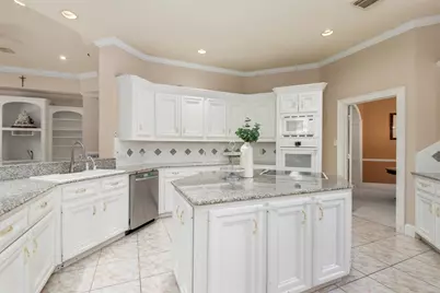 9707 Chipstead Circle, Spring, TX 77379 - Photo 7