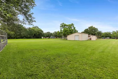 110 Mustang Drive, Alvin, TX 77511 - Photo 37