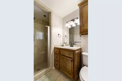 110 Mustang Drive, Alvin, TX 77511 - Photo 15