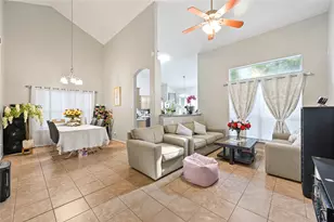 9439 Crystal Cove Cir, Houston, TX 77070 - Photo 1