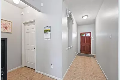 9439 Crystal Cove Circle, Houston, TX 77070 - Photo 5