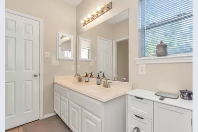9439 Crystal Cove Circle, Houston, TX 77070 - Photo 19