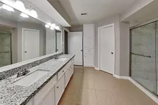 12810 Raven S Dr, Cypress, TX 77429 - Photo 7