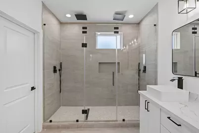 5303 Wylie Street #A, Houston, TX 77026 - Photo 7