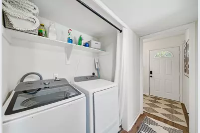 24 Lakeview Village, Conroe, TX 77356 - Photo 17