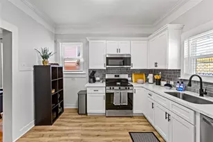 3624 Ave S 1/2, Galveston, TX 77550 - Photo 13