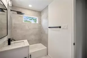 3923 Alsace St, Houston, TX 77021 - Photo 25