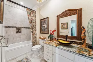 102 Bamaku Bend, Tiki Island, TX 77554 - Photo 31