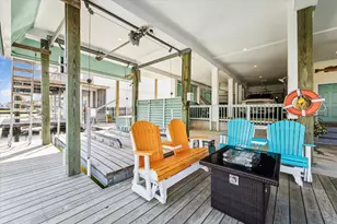 102 Bamaku Bend, Tiki Island, TX 77554 - Photo 41