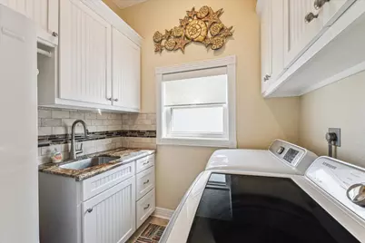 102 Bamaku Bend, Tiki Island, TX 77554 - Photo 23