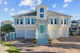 102 Bamaku Bend, Tiki Island, TX 77554 - Photo 1