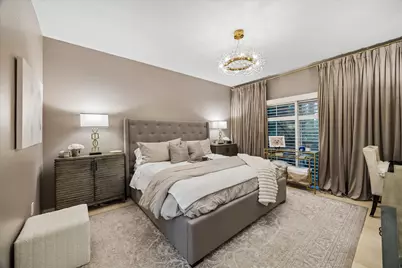 11711 Memorial Drive #258, Houston, TX 77024 - Photo 9