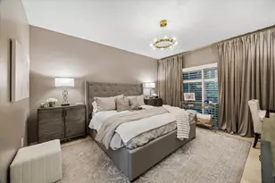 11711 Memorial Dr, Houston, TX 77024 - Photo 9