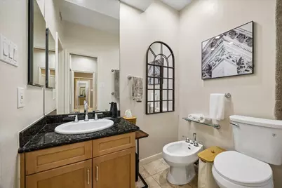 11711 Memorial Drive #258, Houston, TX 77024 - Photo 11