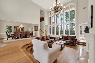 46 Pebble Cove Dr, The Woodlands, TX 77381 - Photo 5