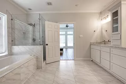 14010 Lakewood Crossing Boulevard, Houston, TX 77070 - Photo 19