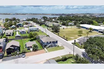 6902 Avenue P, Galveston, TX 77551 - Photo 13