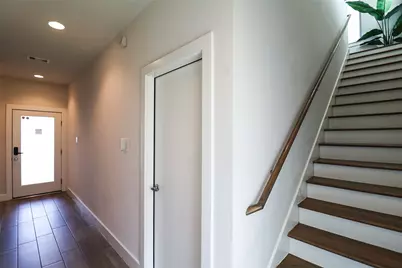 2306 Wipprecht Street, Houston, TX 77020 - Photo 9