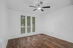 2901 Castle Ct, Pearland, TX 77581 - Photo 27
