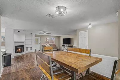 2901 Castle Court, Pearland, TX 77581 - Photo 17
