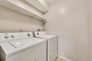 8787 Brae Acres Rd, Houston, TX 77074 - Photo 7