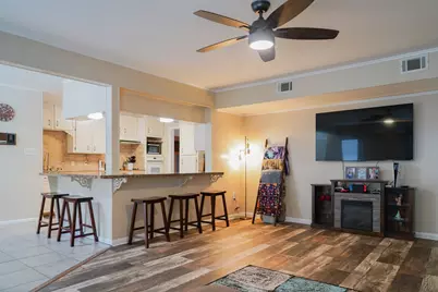 905 Center Street, El Campo, TX 77437 - Photo 13