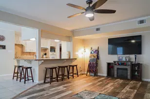 905 Center St, El Campo, TX 77437 - Photo 11