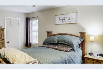 905 Center Street, El Campo, TX 77437 - Photo 17