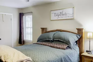 905 Center St, El Campo, TX 77437 - Photo 17
