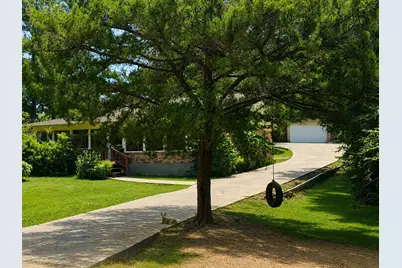 210 Holly Lake W, Livingston, TX 77351 - Photo 1