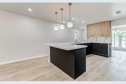 5514 Chantilly Lane, Houston, TX 77092 - Photo 13