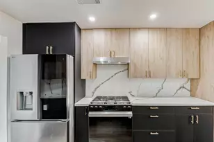 5514 Chantilly Ln, Houston, TX 77092 - Photo 15