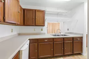 11062 Moonlit Park, San Antonio, TX 78249 - Photo 5
