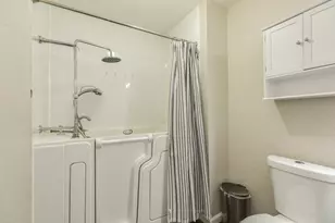 239 Lakewood Dr, Clute, TX 77531 - Photo 23