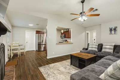 239 Lakewood Drive, Clute, TX 77531 - Photo 13