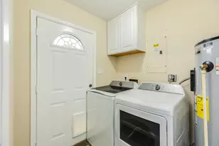 239 Lakewood Dr, Clute, TX 77531 - Photo 27