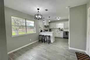 251 Schley St, Richwood, TX 77531 - Photo 9