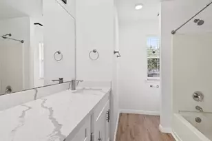 834 Oak W Dr, Houston, TX 77073 - Photo 19