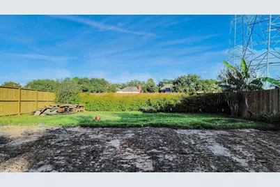 319 Power Court, Sugar Land, TX 77478 - Photo 9