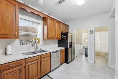 4014 S Sandy Court, Missouri City, TX 77459 - Photo 5