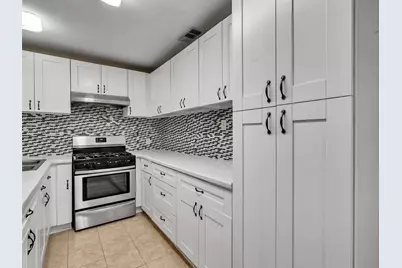 219 E Janisch Road, Houston, TX 77022 - Photo 13