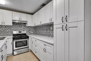 219 E Janisch Rd, Houston, TX 77022 - Photo 13