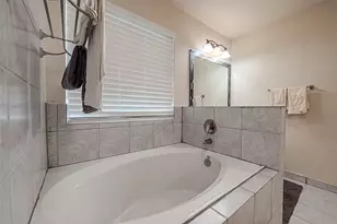 11823 Caprock Canyons Ln, Sugar Land, TX 77498 - Photo 27