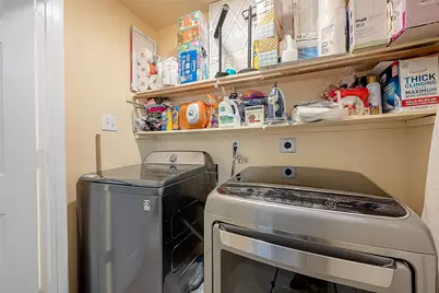 11823 Caprock Canyons Lane, Sugar Land, TX 77498 - Photo 17