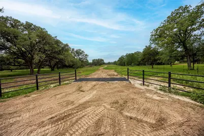 2570 Burke Road, Flatonia, TX 78941 - Photo 1