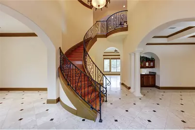 5207 Eagle Pointe Court, Sugar Land, TX 77479 - Photo 5