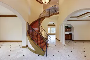 5207 Eagle Pointe Ct, Sugar Land, TX 77479 - Photo 5